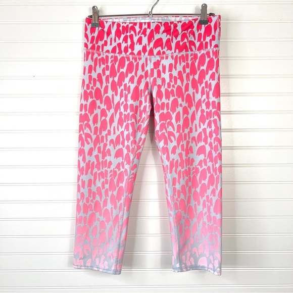 ALO Yoga Pants - Alo Yoga Womens Airbrush Printed Capri Grey Jungle Ombre Sz M